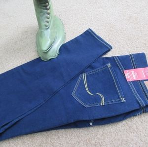 NWT Levi strauss Jeggins S